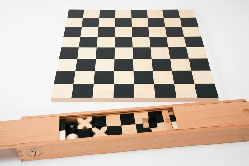 Bauhaus Chess Set - Board and Pieces
