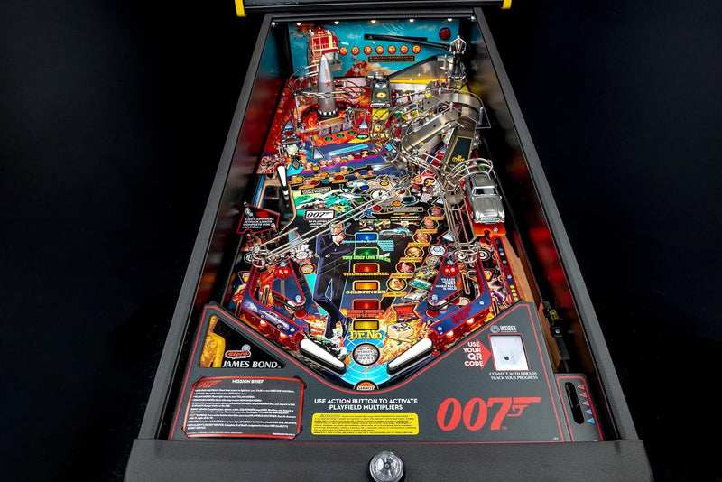 James Bond with Insider Connected, Premium Edition Arcade Pinball Machine