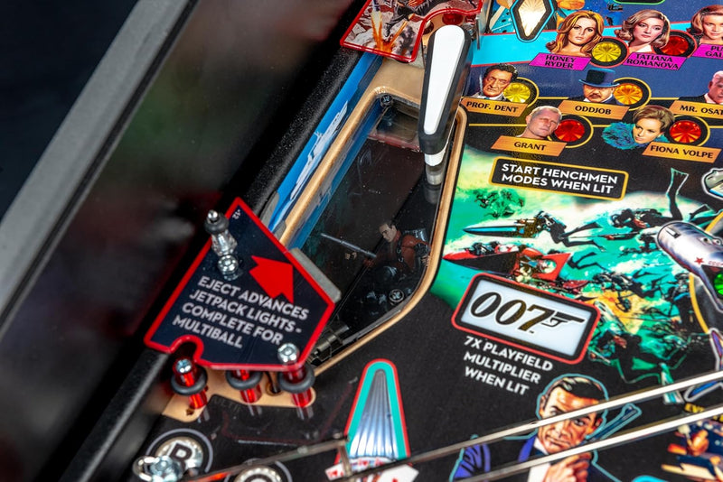 James Bond with Insider Connected, Premium Edition Arcade Pinball Machine